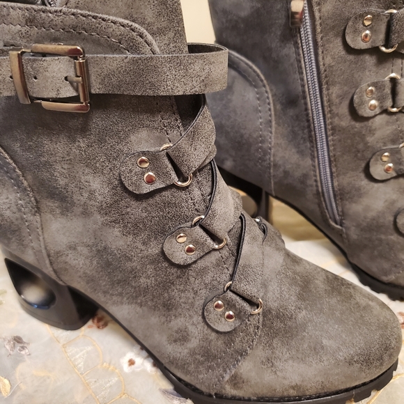 Sprin boots - Picture 4 of 5